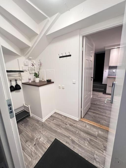 Spacious And Beautiful Apartment In Bergen With Free Parking 외부 사진